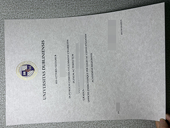 Universitas Dubliniensis diploma-1
